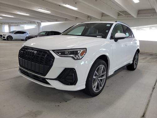 2025 Audi Q3 S line Premium