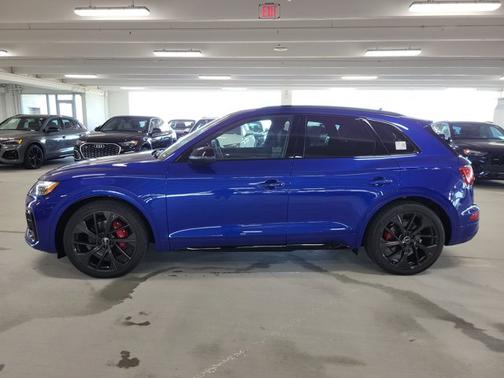 2025 Audi SQ5 Premium Plus