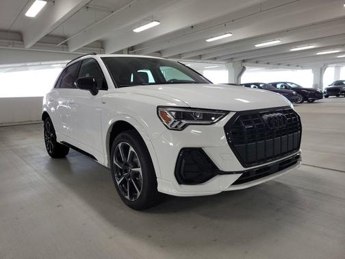 2025 Audi Q3 S line Premium Plus