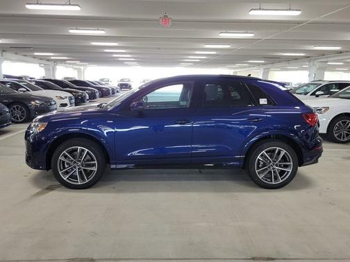 2025 Audi Q3 S line Premium