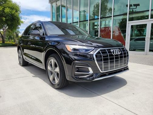 2024 Audi Q5 Premium