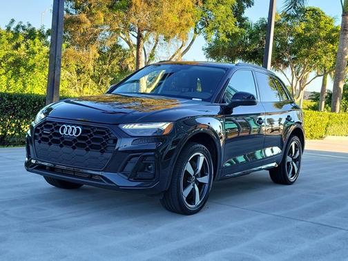 2023 Audi Q5 Prestige 45 TFSI S line quattro S tronic