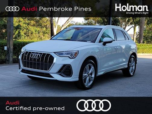2024 Audi Q3 S line Premium Plus