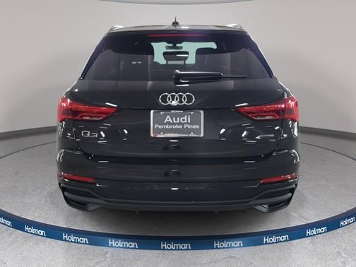 2025 Audi Q3 S line Premium
