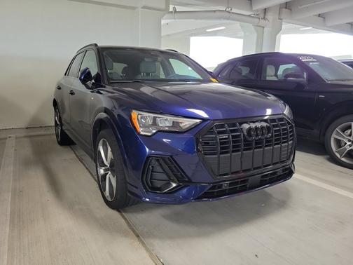 2021 Audi Q3 S line Premium