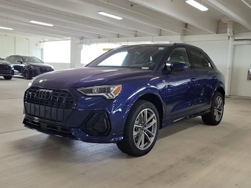 2025 Audi Q3 S line Premium