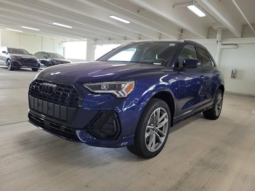 2025 Audi Q3 S line Premium