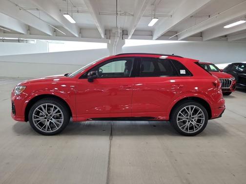 2025 Audi Q3 S line Premium Plus
