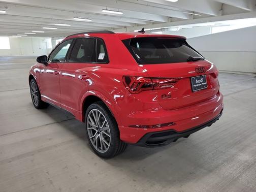 2025 Audi Q3 S line Premium Plus