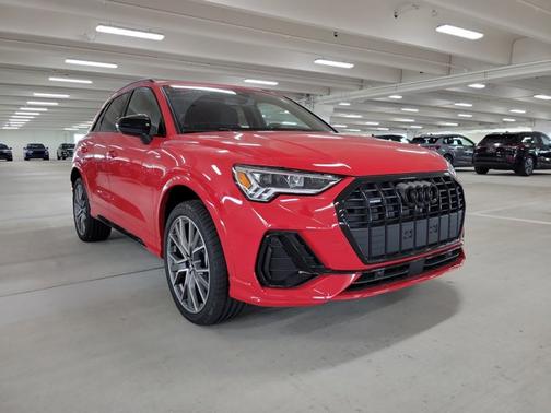 2025 Audi Q3 S line Premium Plus