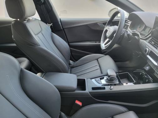 2024 Audi A5 Sportback S line Premium