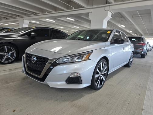2020 Nissan Altima 2.5 SR