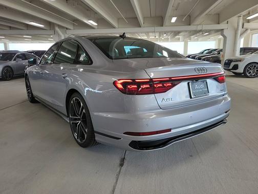 2025 Audi A8 L 55