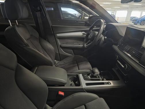 2023 Audi Q5 S line Premium Plus