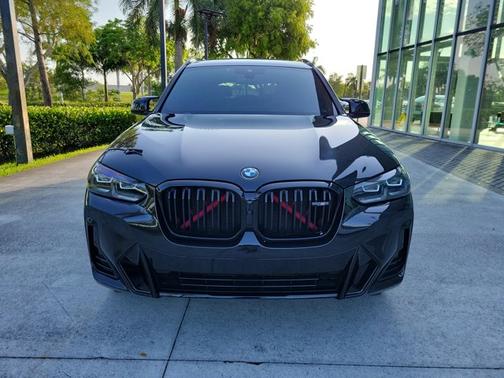 2024 BMW X3 M40i