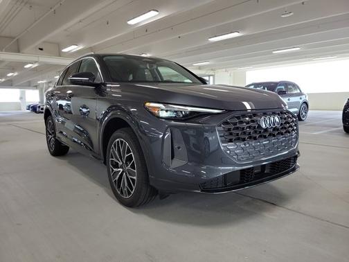 2025 Audi Q5 Premium Plus