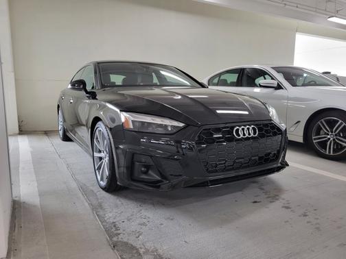 2025 Audi A5 Sportback S line Premium