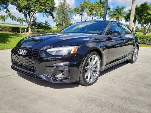 2025 Audi A5 Sportback S line Premium