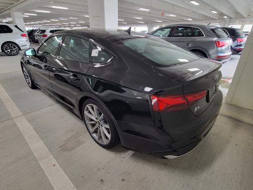 2025 Audi A5 Sportback S line Premium
