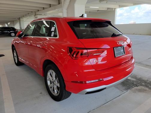 2024 Audi Q3 Premium