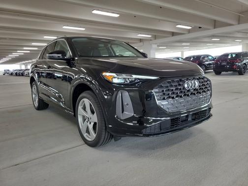 2025 Audi Q5 Premium Plus
