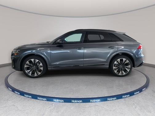 2025 Audi Q8 Premium Plus