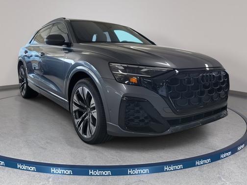 2025 Audi Q8 Premium Plus