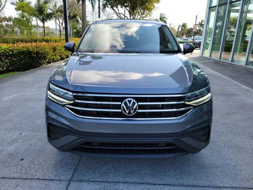 2022 Volkswagen Tiguan SE