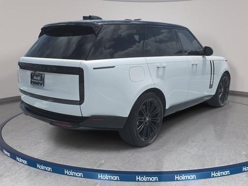 White 2025 Land Rover Range Rover P400 SE