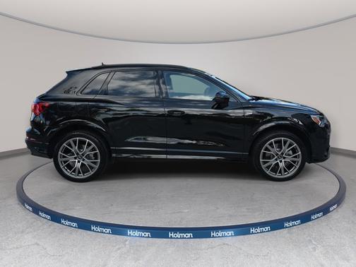 2025 Audi Q3 S line Premium Plus
