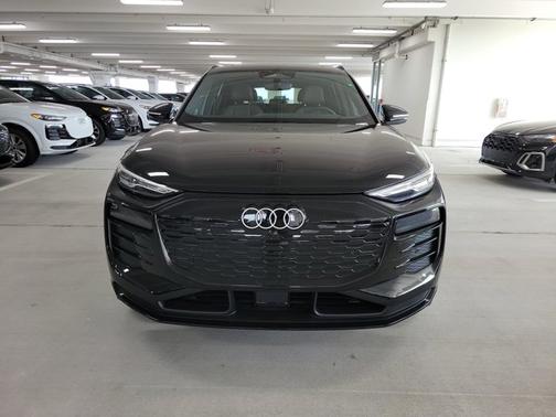 2025 Audi Q6 e-tron Premium
