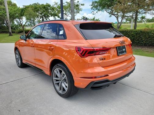 2025 Audi Q3 S line Premium