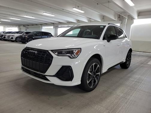 2025 Audi Q3 S line Premium Plus