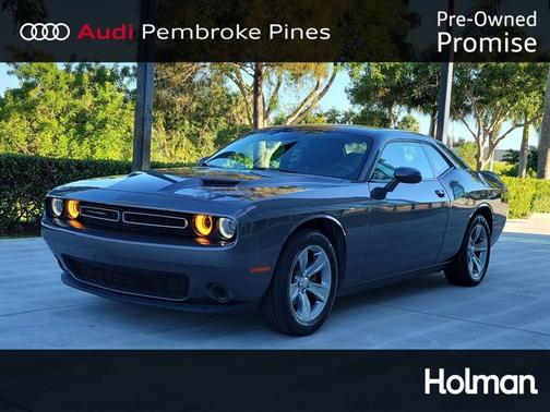 2019 Dodge Challenger SXT