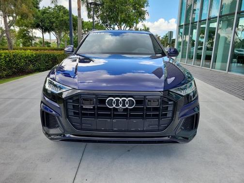2019 Audi Q8 Prestige