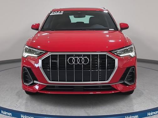 2025 Audi Q3 Premium 45 TFSI S line quattro Tiptronic