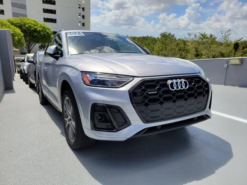 2025 Audi Q5 S line Premium