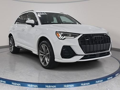 2025 Audi Q3 Premium 45 TFSI S line quattro Tiptronic