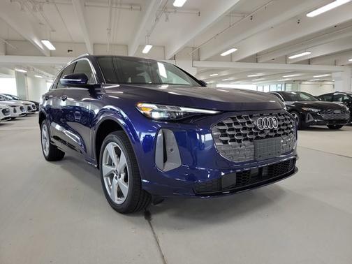 2025 Audi Q5 Premium Plus