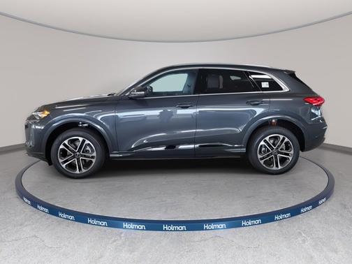 2025 Audi Q5 Premium