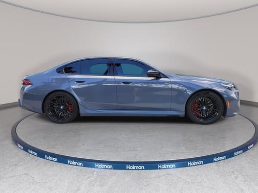 2026 BMW M5