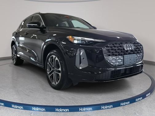2025 Audi Q5 Premium