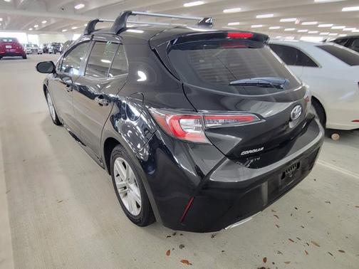 2020 Toyota Corolla Hatchback SE