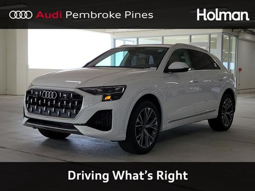 2025 Audi Q8 Premium Plus