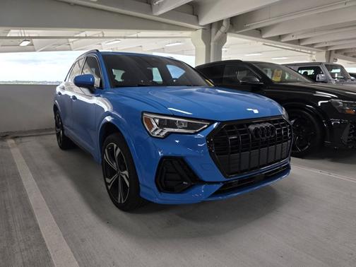 2023 Audi Q3 S line Premium Plus