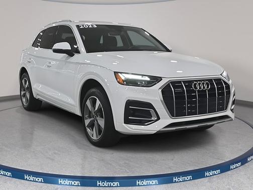 2023 Audi Q5 Premium 40 TFSI quattro S tronic
