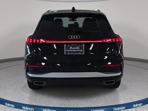 2025 Audi Q5 Premium