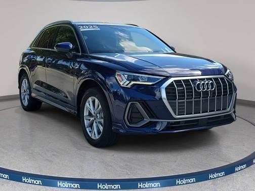 2025 Audi Q3 Premium 45 TFSI S line quattro Tiptronic