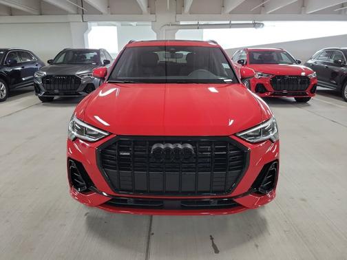2025 Audi Q3 S line Premium