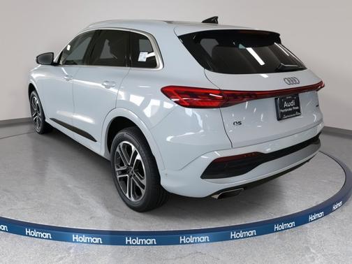 2025 Audi Q5 Premium